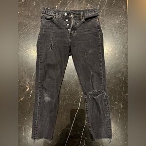 Levi’s black jeans